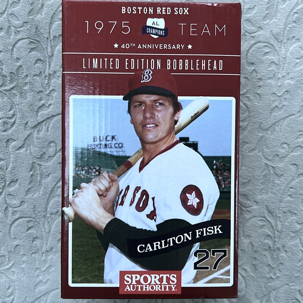 Carlton Fisk 40th Anniversary Walkoff Bobblehead 1975 Team Boston Red Sox 2015